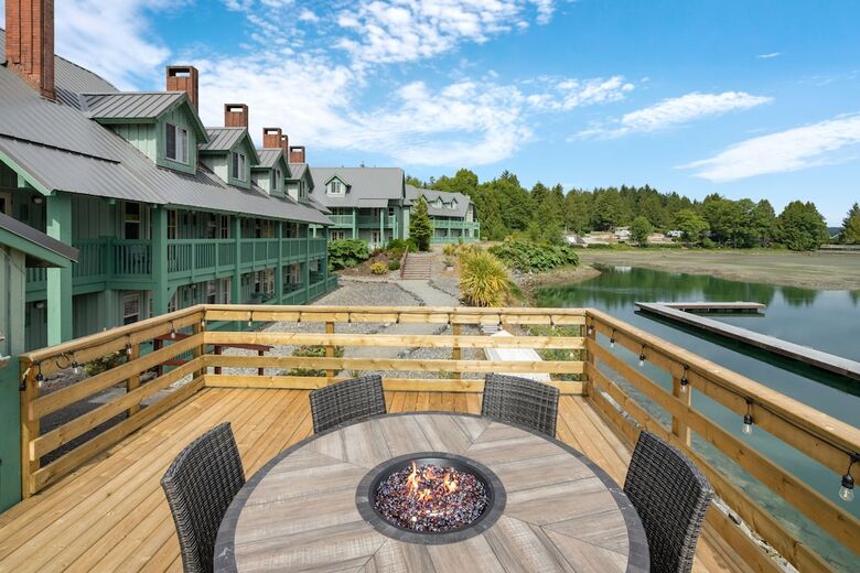 Hotel Canadian Princess Lodge & Marina
