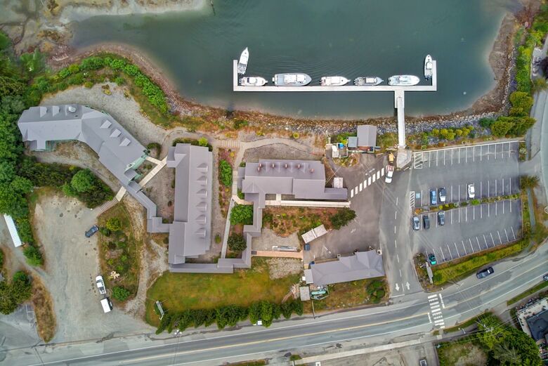 Hotel Canadian Princess Lodge & Marina