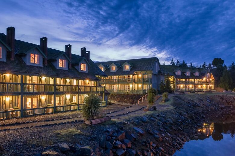 Hotel Canadian Princess Lodge & Marina