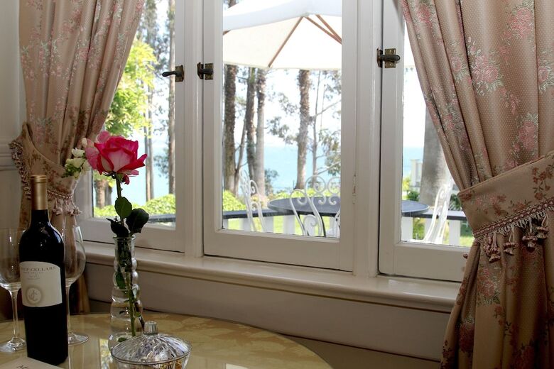Bed & Breakfast Monarch Cove Inn