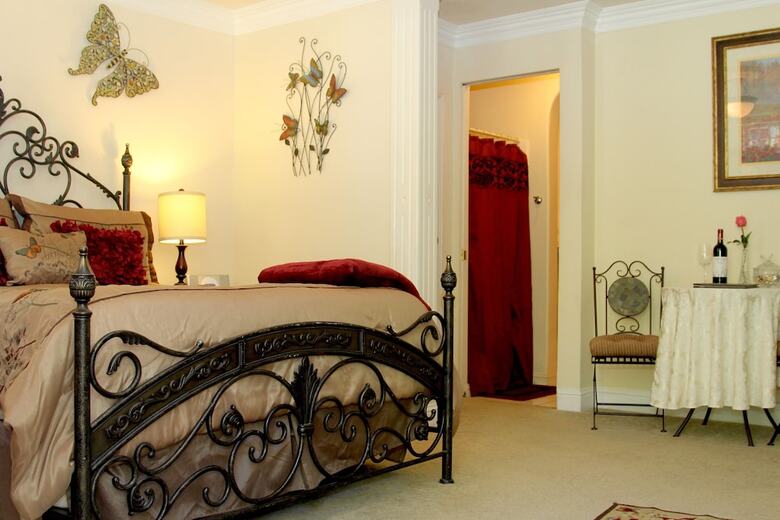 Bed & Breakfast Monarch Cove Inn