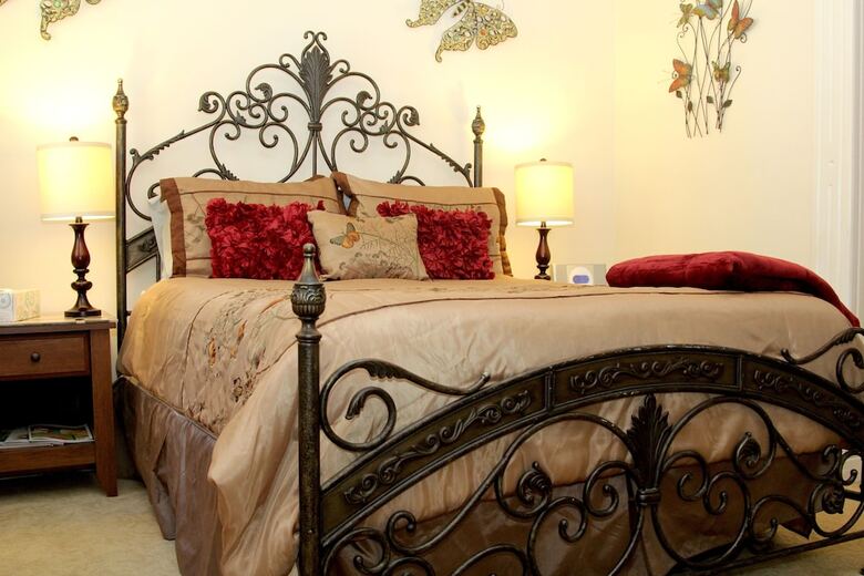 Bed & Breakfast Monarch Cove Inn
