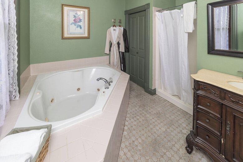 Bed & Breakfast Swantown Inn