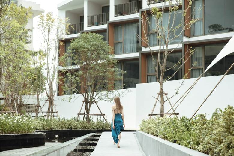 Verso Hua Hin - A Veranda Collection