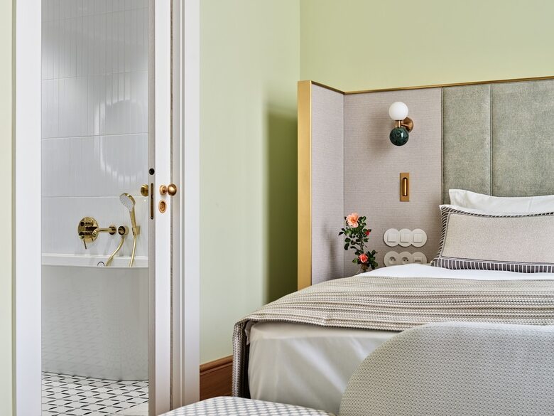 Hotel Altus Palace - Destigo Hotels