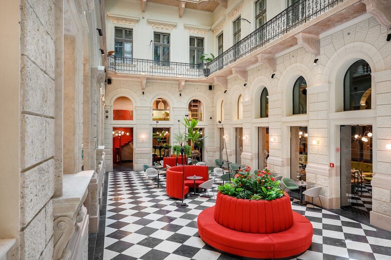 Hotel Oktogon Haggenmacher