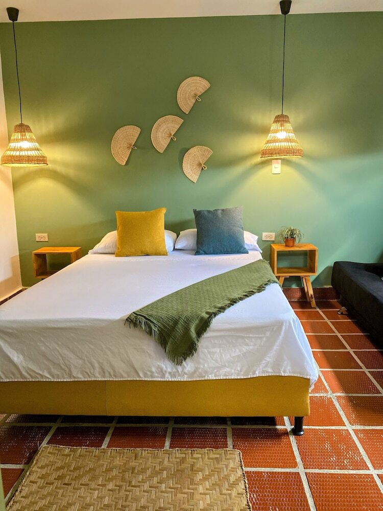 Luum Guest House