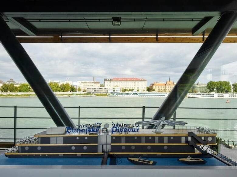 Hotel Botel Dunajsk� Pivovar