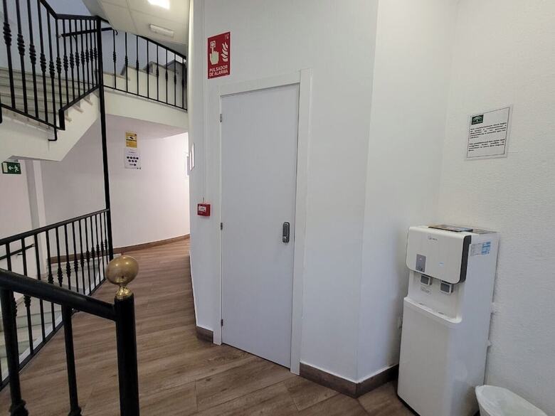 Hotel Ayz Elcano - Auto Check-in Property