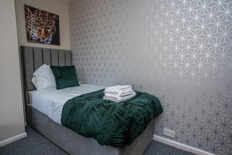 Hucknall House