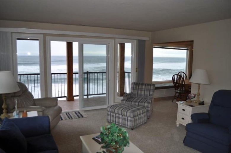 Aparthotel Cavalier Beachfront Condominiums