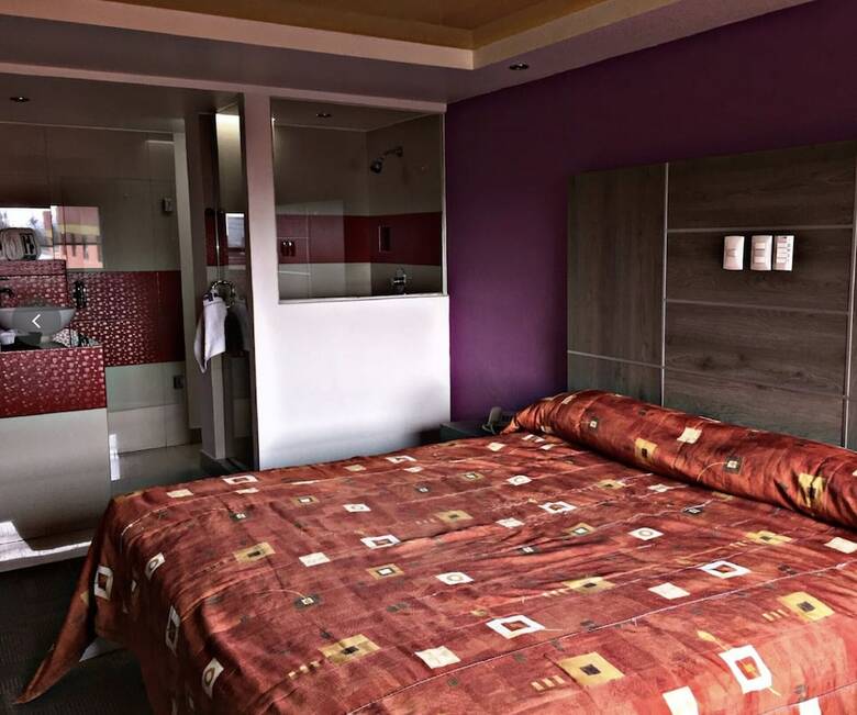 Hotel Rossel Plaza