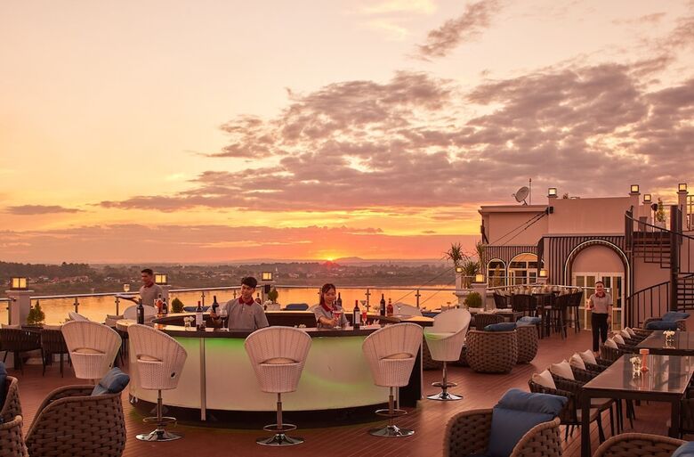 Eastin Hotel Vientiane