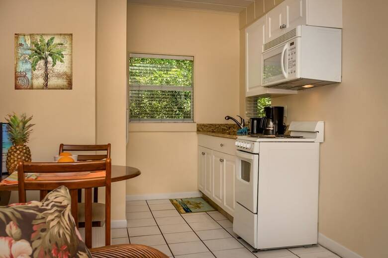 Cedar Cove Resort And Cottages