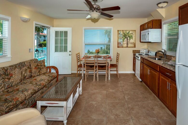Cedar Cove Resort And Cottages
