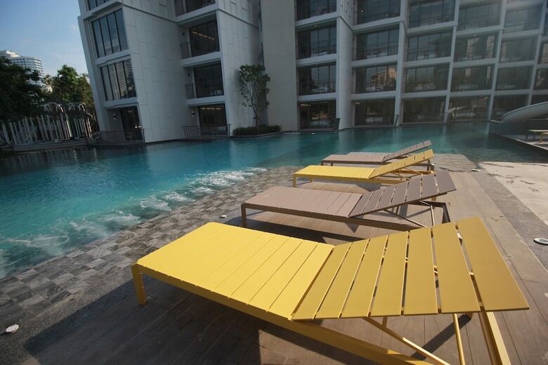 Hotel The Quarter Chaophraya By Uhg