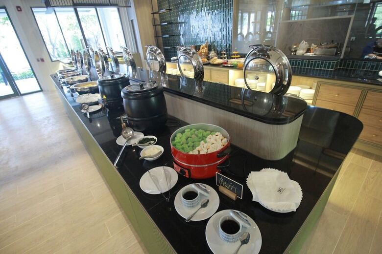 Hotel The Quarter Chaophraya By Uhg