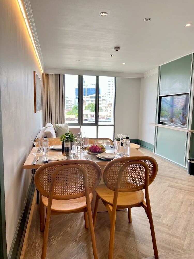 Hotel The Quarter Chaophraya By Uhg