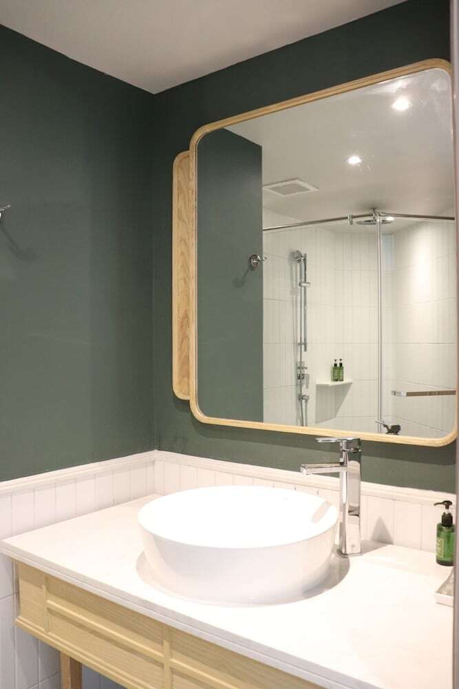 Hotel The Quarter Chaophraya By Uhg