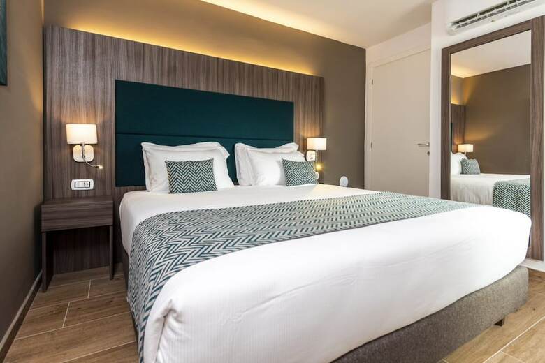 Aurelia Antica Suites & Apartments