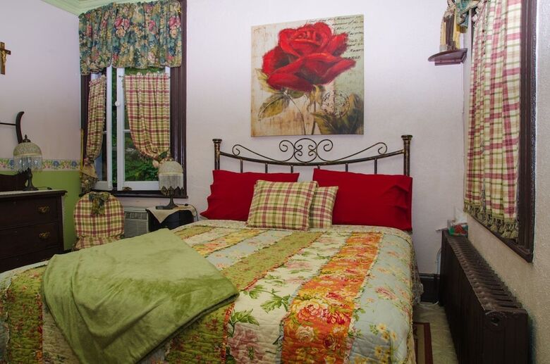 Bed & Breakfast � La Vieille Maison Fradet