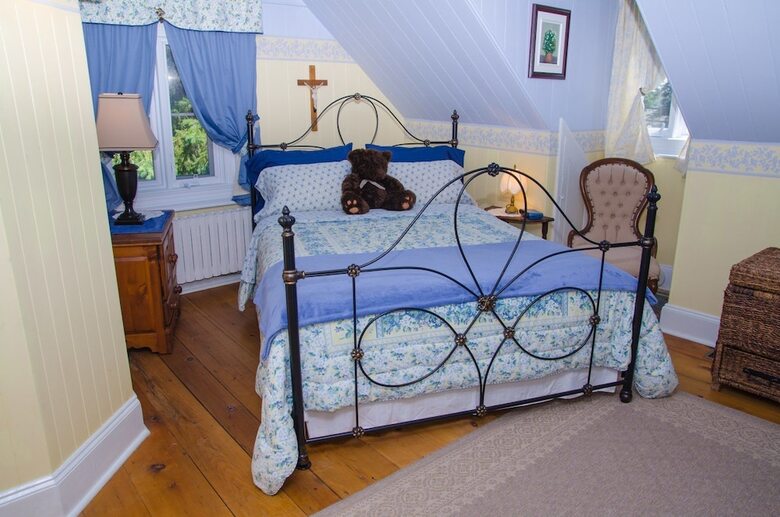 Bed & Breakfast � La Vieille Maison Fradet