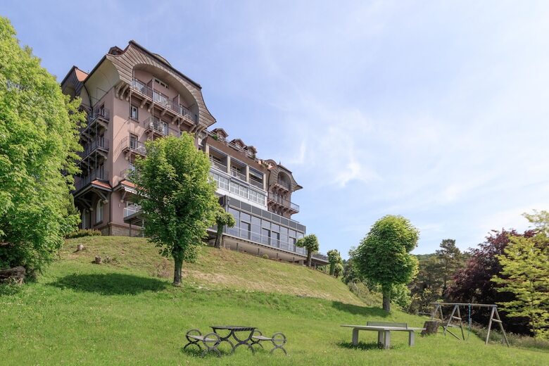 Hotel H�tel Pr�alpina