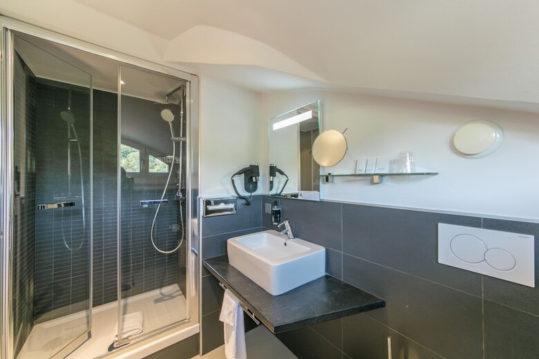 Hotel H�tel Pr�alpina