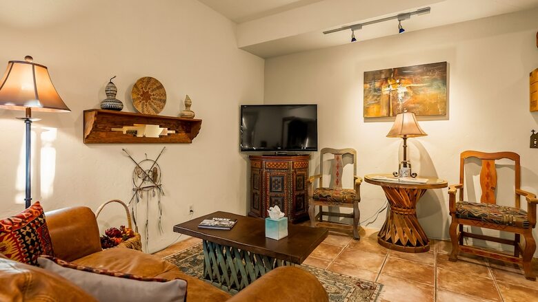 Tubac Country Inn