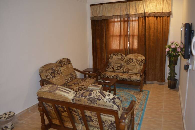 Aparthotel Leader Apartments 1