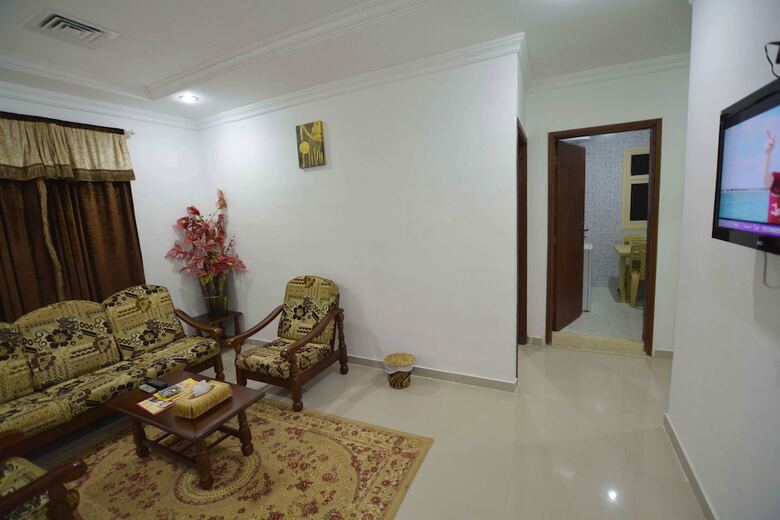Aparthotel Leader Apartments 1