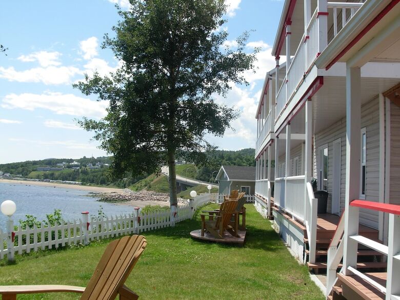 Hotel Motel Les Chalets Bo-fleuve