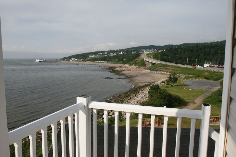 Hotel Motel Les Chalets Bo-fleuve