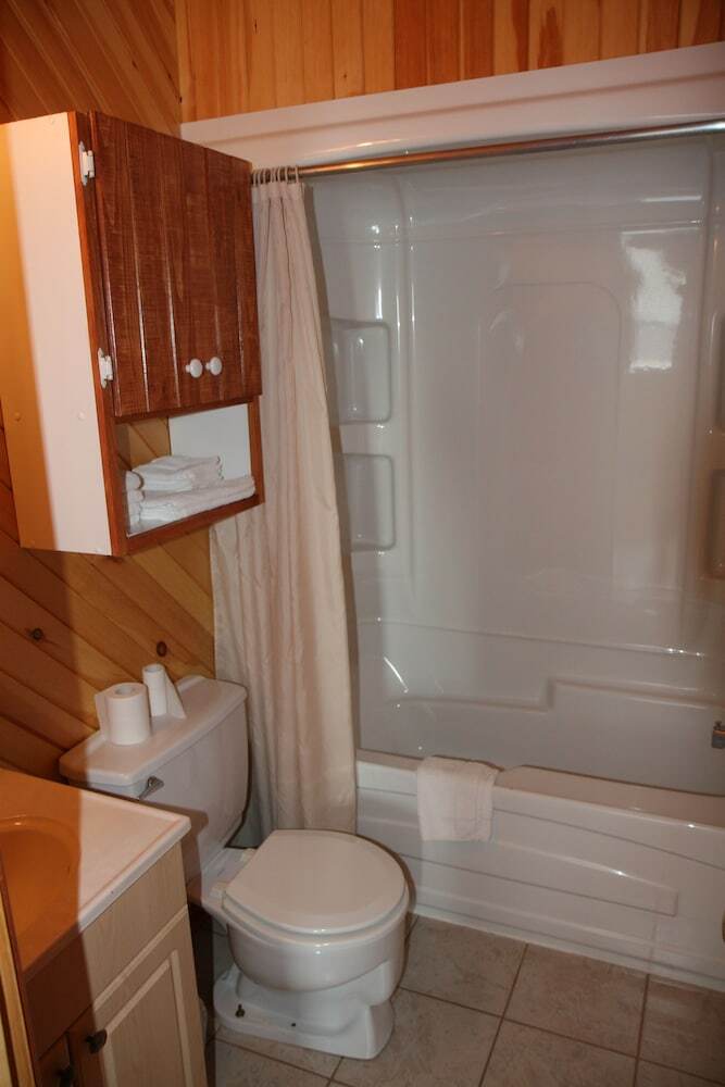 Hotel Motel Les Chalets Bo-fleuve