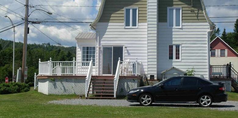 Hotel Motel Les Chalets Bo-fleuve
