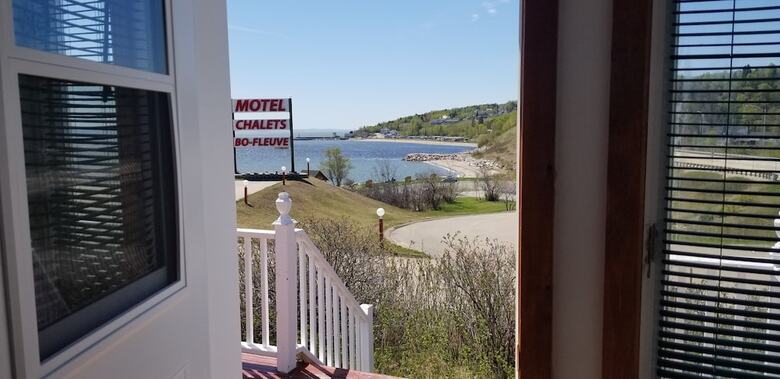 Hotel Motel Les Chalets Bo-fleuve