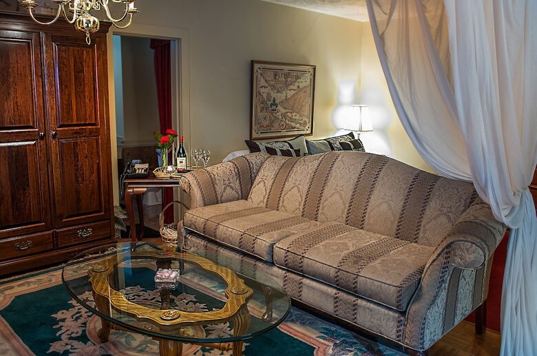 Bed & Breakfast Boggs Mansion