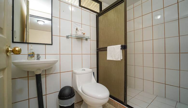 Hotel Flor Blanca