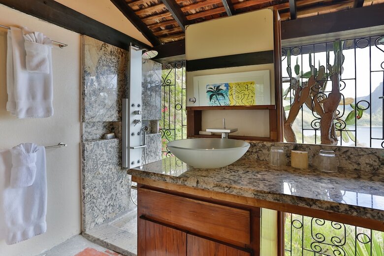 Caille Blanc Villa & Hotel - Adults Only