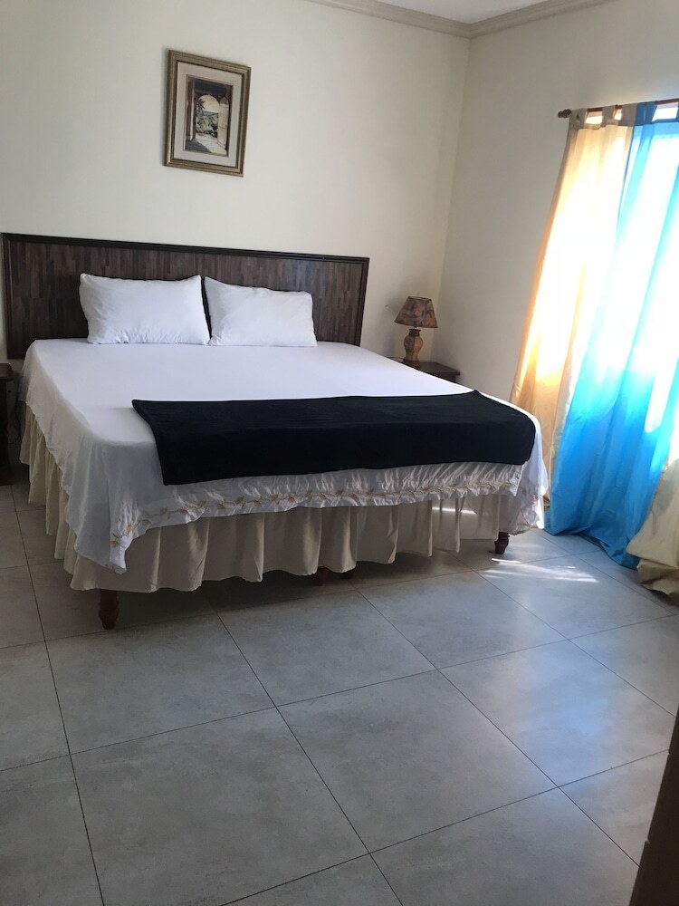 Kingston Paradise Place Rooms
