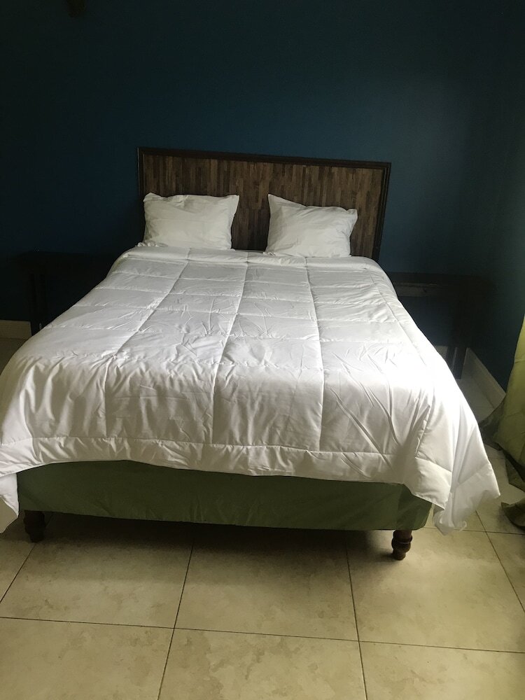 Kingston Paradise Place Rooms