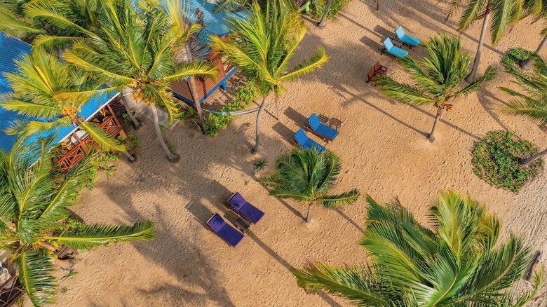 Coconut Row Boutique Hotel