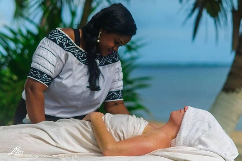 Coconut Row Boutique Hotel