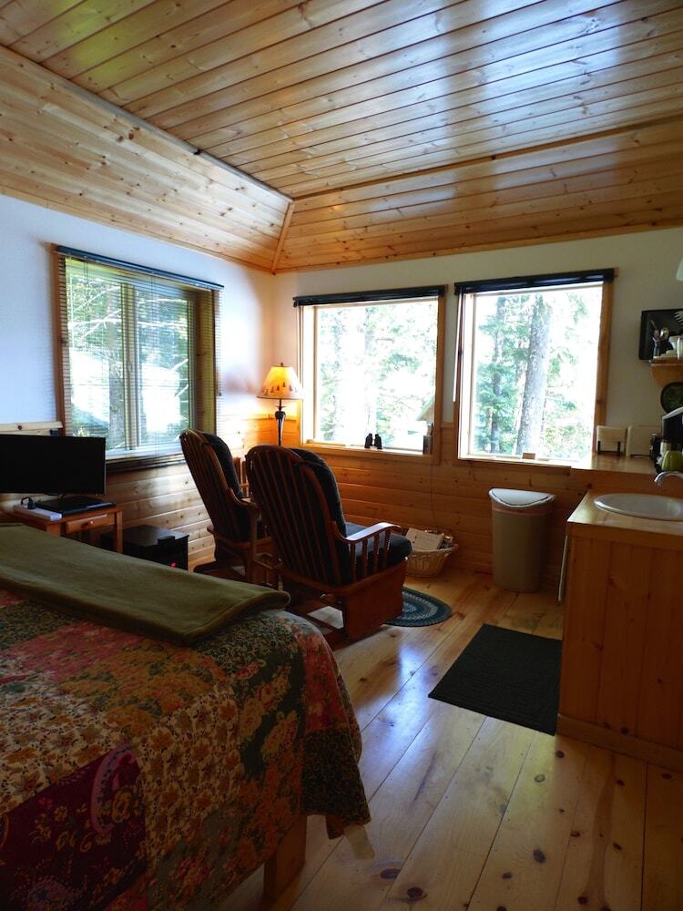 Angels Rest On Resurrection Bay Llc