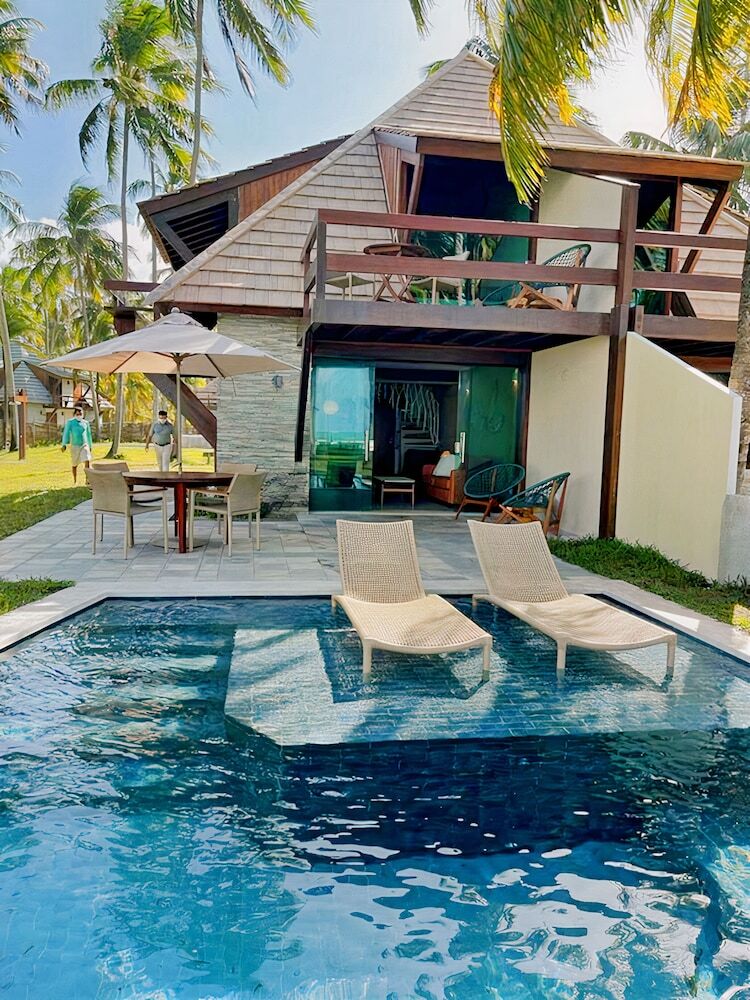 Pontal Dos Carneiros Beach Bungalows