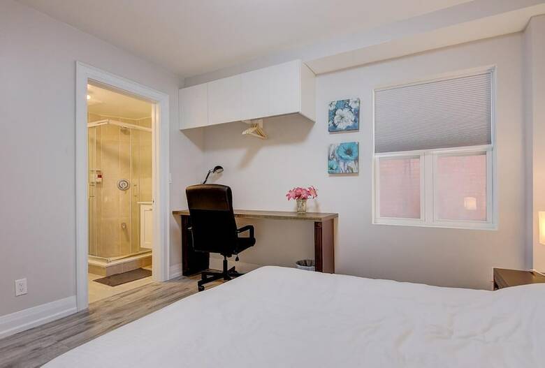 Spadina Guesthouse