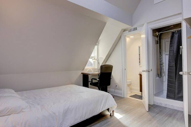 Spadina Guesthouse