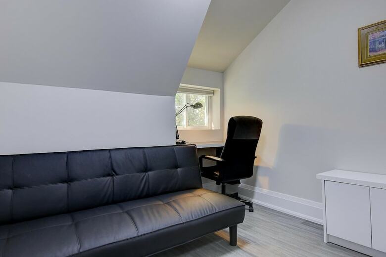 Spadina Guesthouse