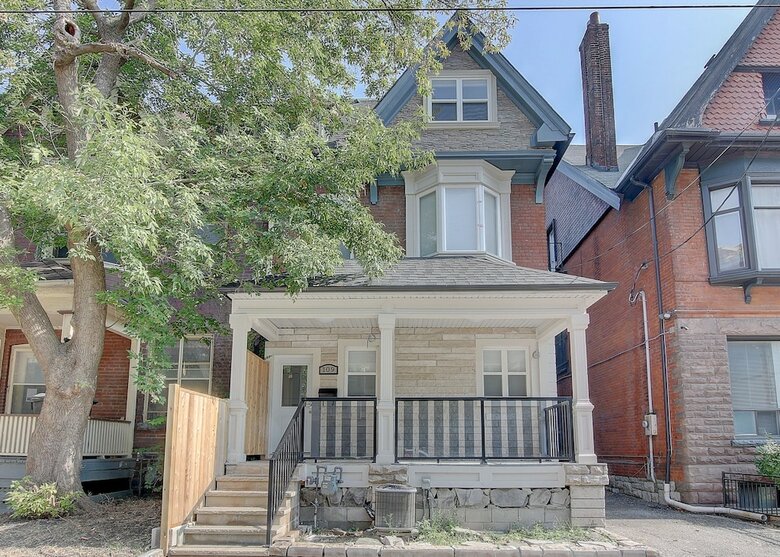 Spadina Guesthouse