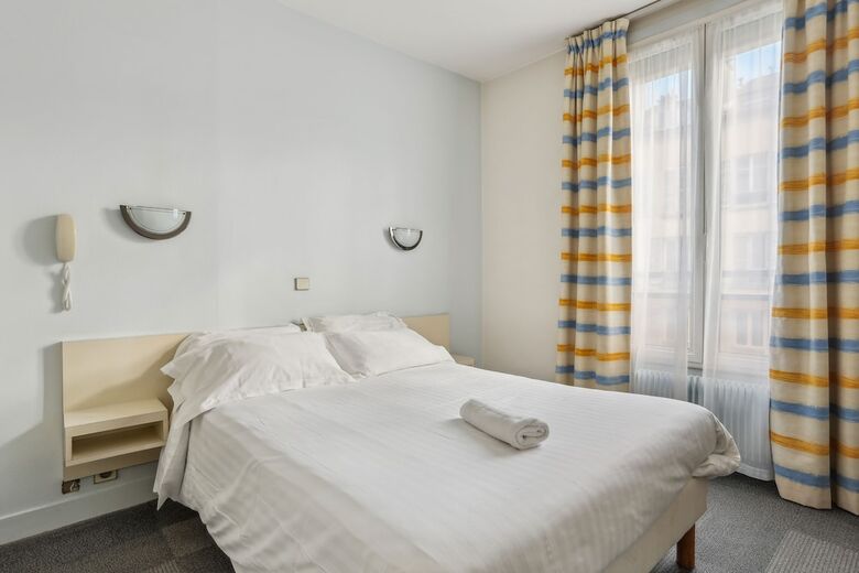 Hotel H�tel Robespierre
